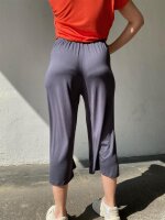 Hose Mono 10 grau