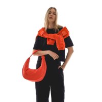 Umhängetasche Johnny Urban Half Moon Bag Lou Large Coral